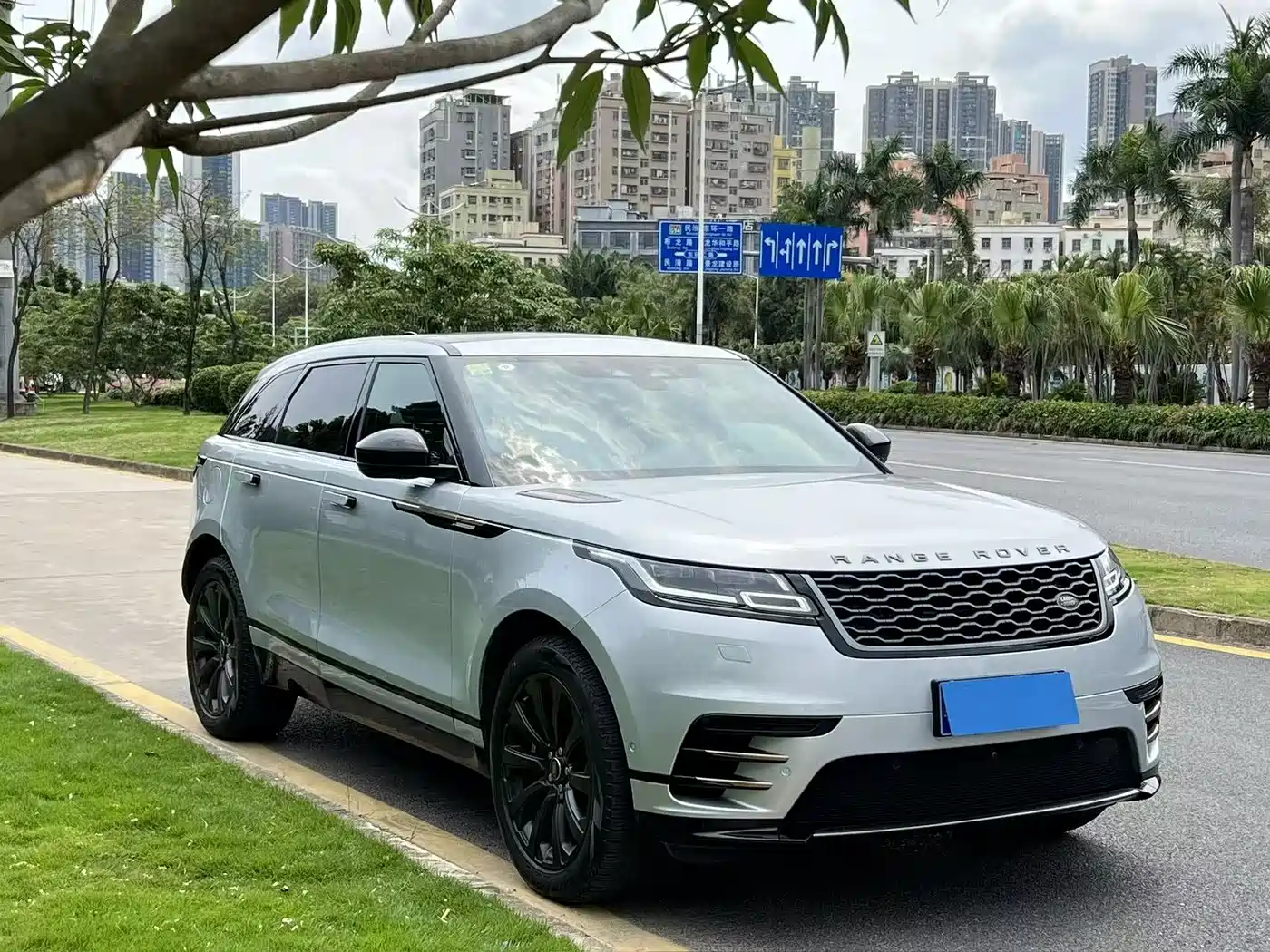 Land Rover Range Rover Velar 2021 P340 R-DYNAMIC SE фото 3