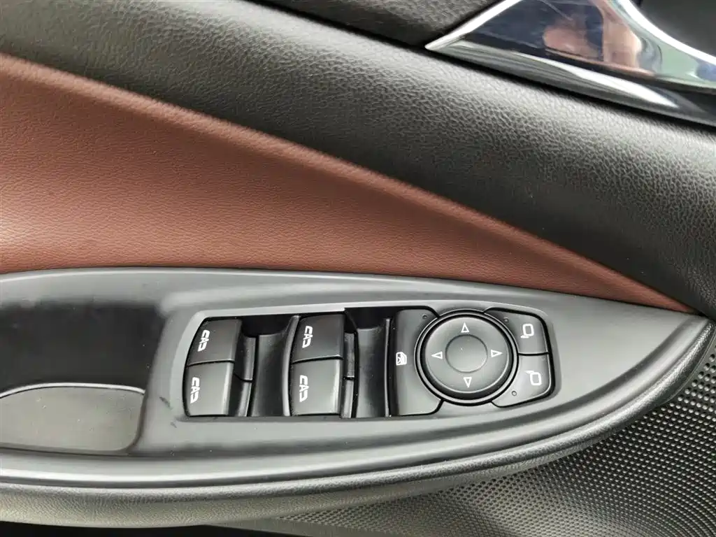 Buick GL6 2019 18T 6-seat Connected Luxury China VI фото 9