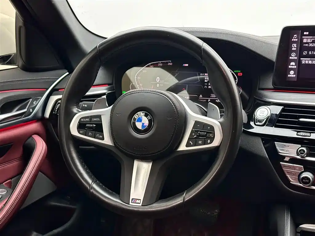 BMW 5 Series 2022 Facelift 530Li Leading M Sport Package фото 12