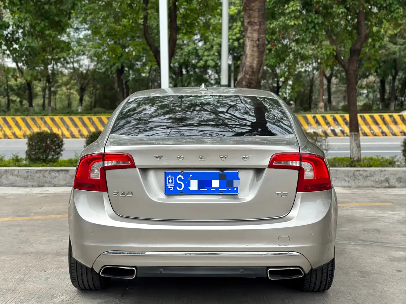 Volvo S60 2014 2015 S60L T5 Smart Control