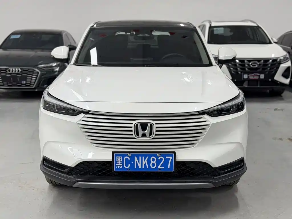 Фото 2 - Honda Vezel