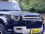 Photo 8 - Land Rover Defender