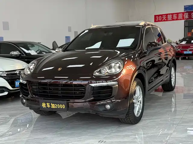 PORSCHE CAYENNE