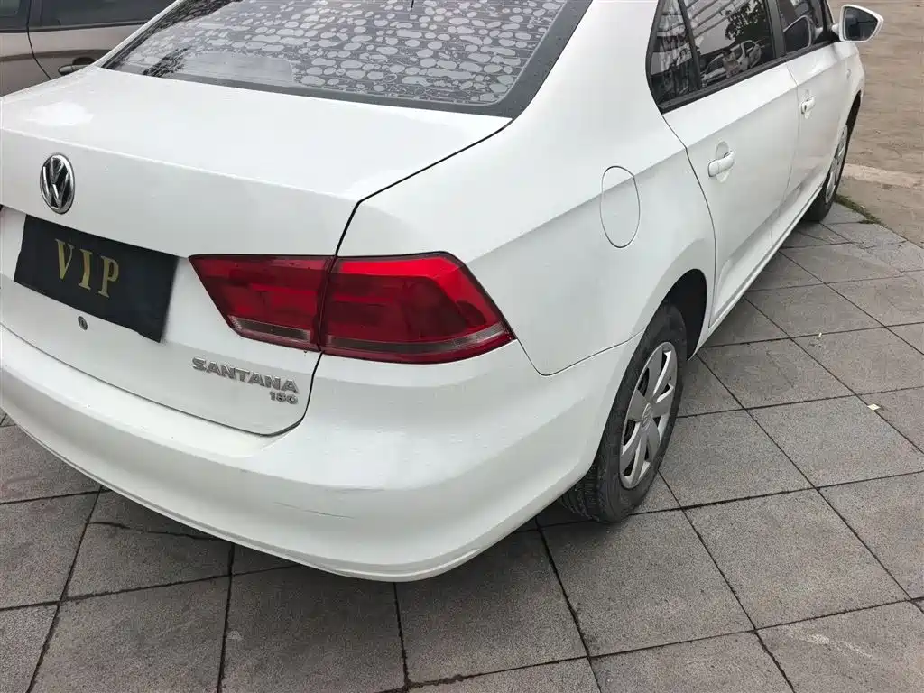 Volkswagen Santana 2015 1.6L Manual Trend Edition фото 8