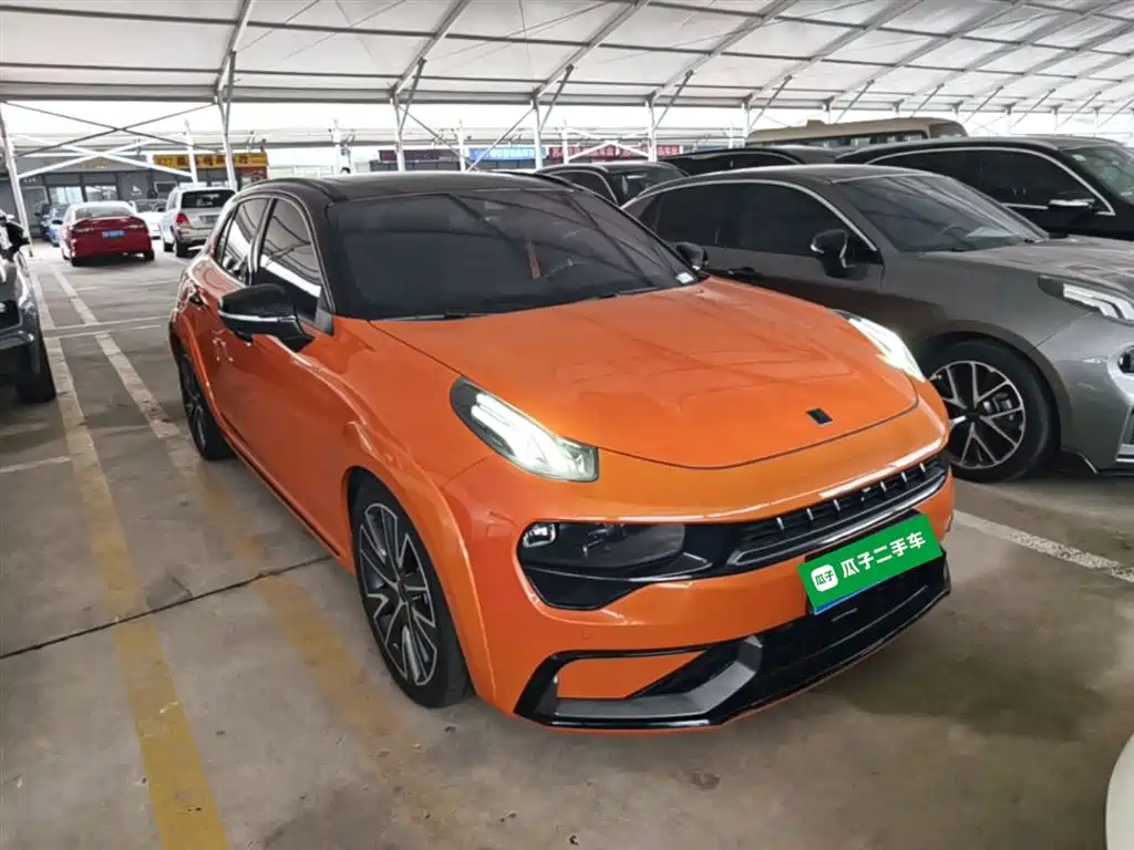 Lynk & Co 02 Hatchback 2021 2.0TD Halo фото 22
