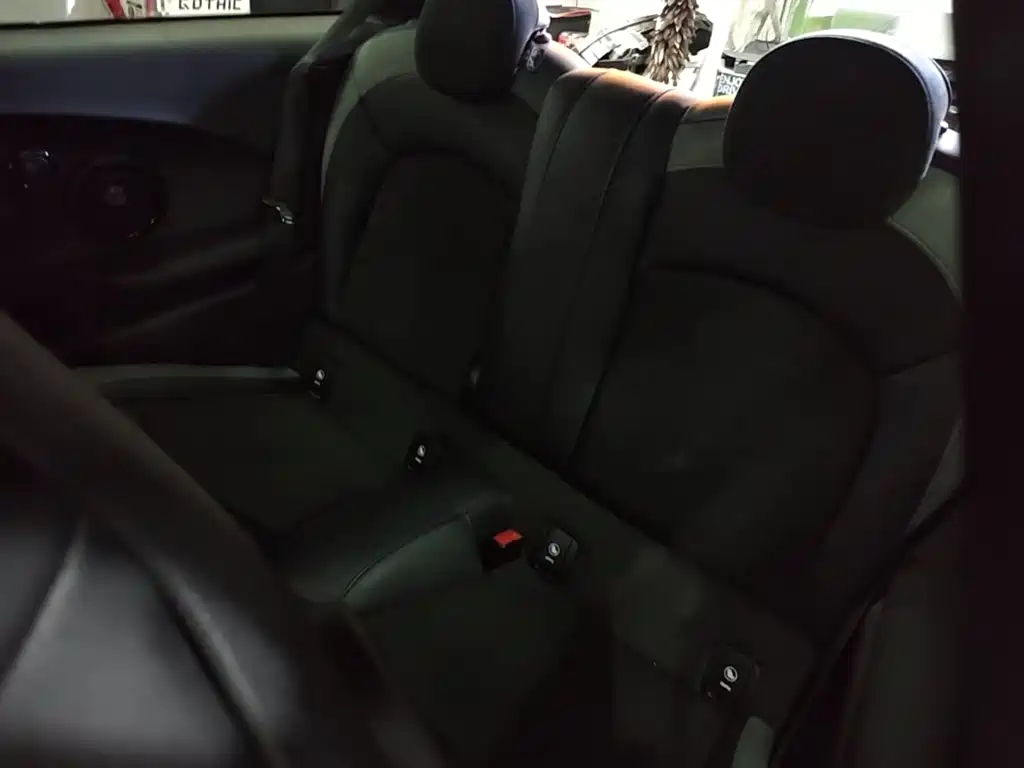 MINI JCW