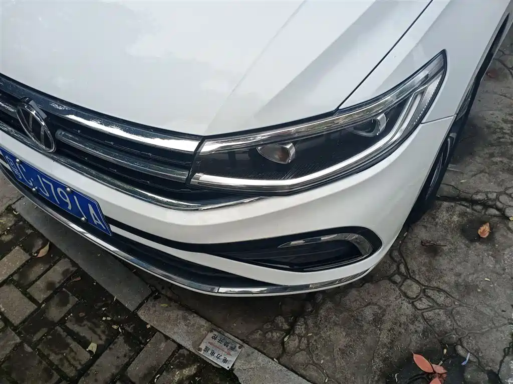 Volkswagen Bora 2023 200TSI DSG Yuexing Edition фото 24