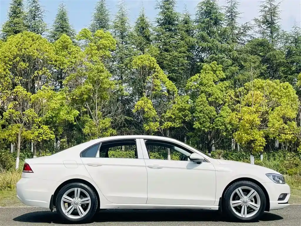 Volkswagen Lamando 2018 280TSI DSG Comfort Edition фото 20