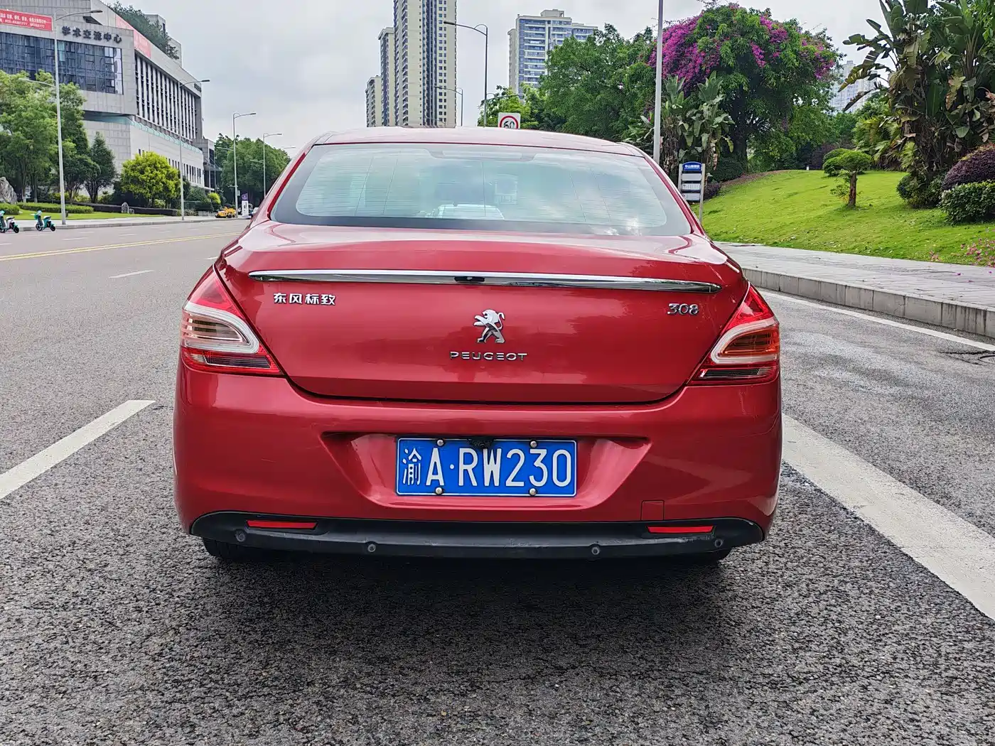 Peugeot 308 2013 Model 1.6L Manual Superior Style фото 7