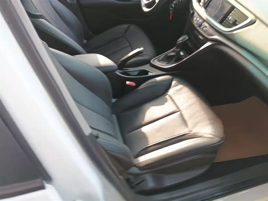 Buick Excelle 2019 18T Auto Connected Elite China VI фото 20