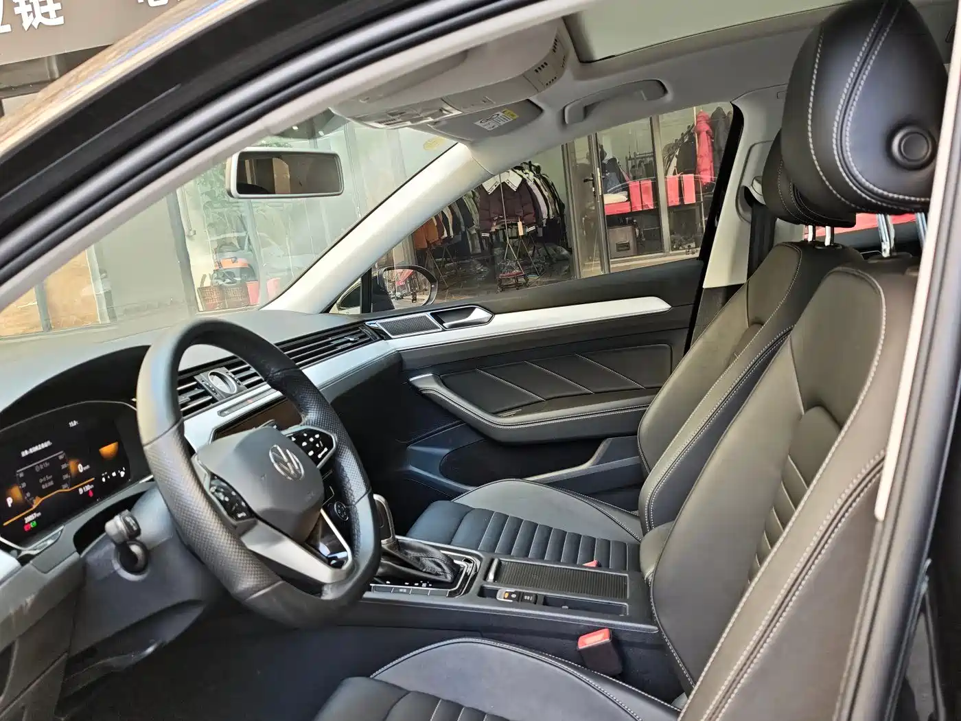 Volkswagen Magotan 2025 Popular Edition 280TSI DSG Comfort фото 4