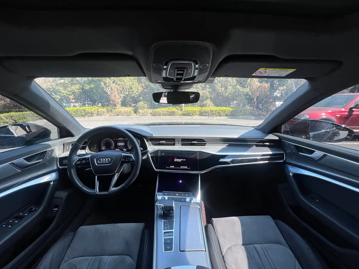 Audi A6L 2021 40 TFSI Luxury Sport фото 13
