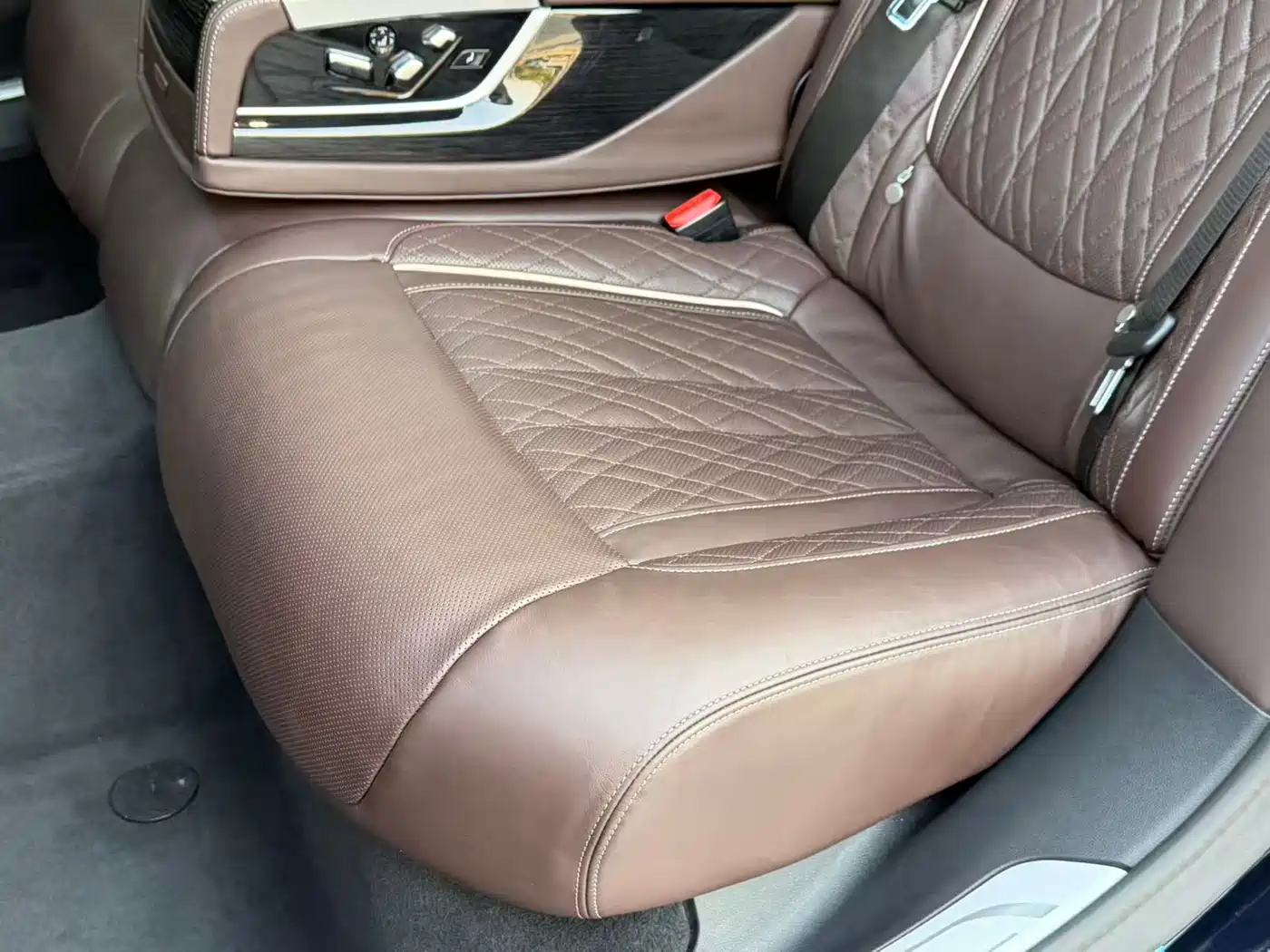 BMW 7 Series 2019 740Li Leading M Sport Package фото 14