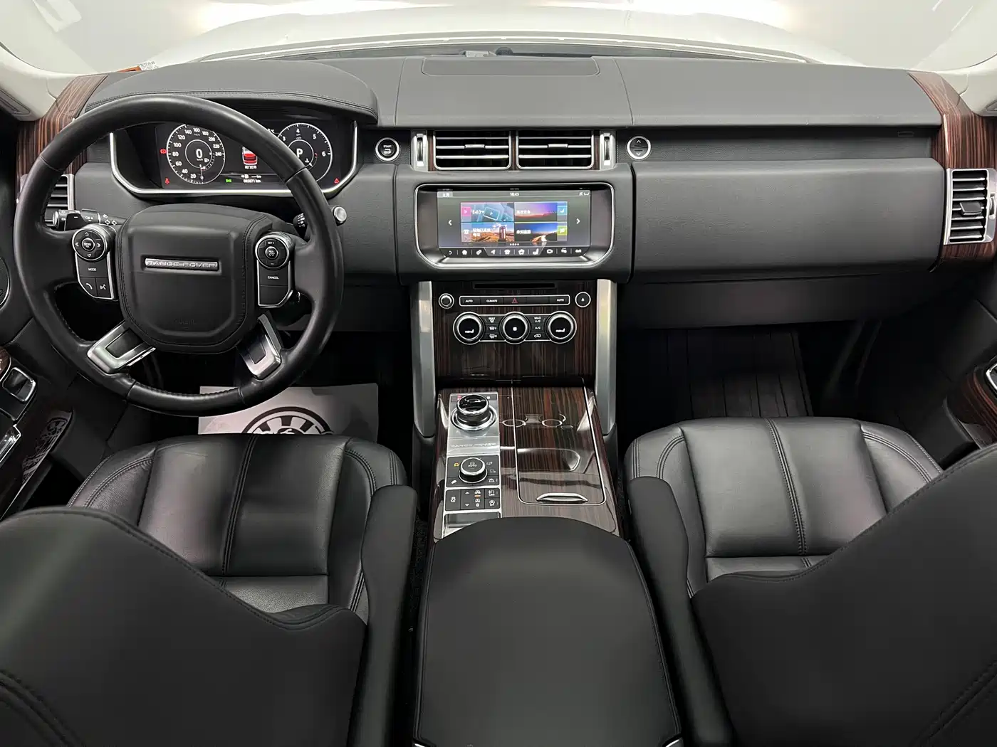 Land Rover Range Rover фото 37