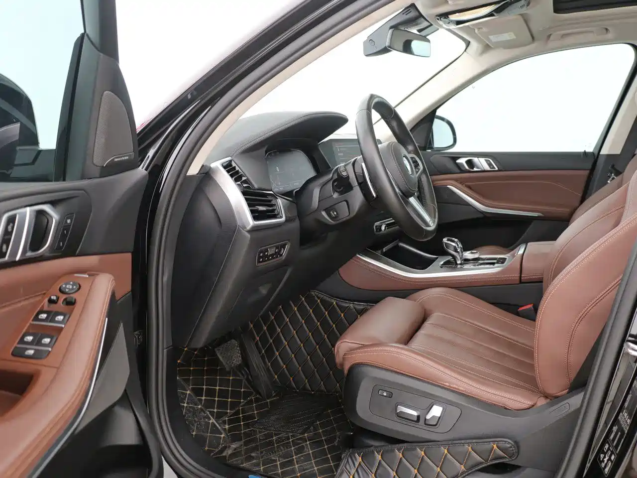 BMW X5 (Import) 2021 xDrive40i M Sport Package фото 7