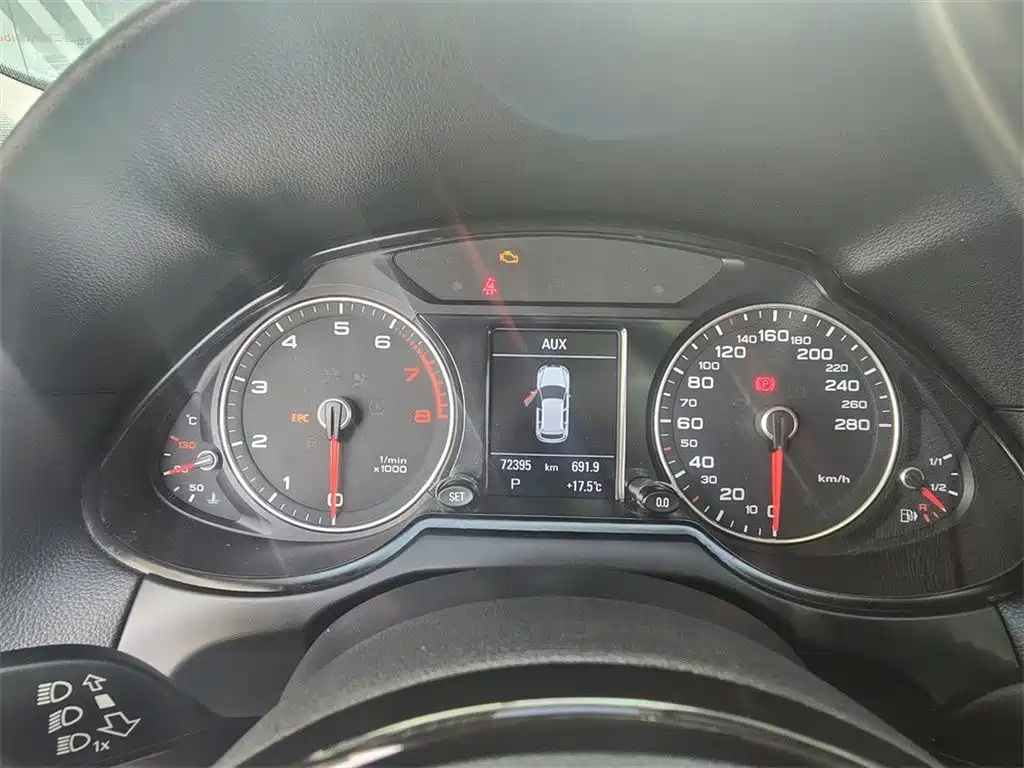 Audi Q5 2017 40 TFSI Technology фото 10