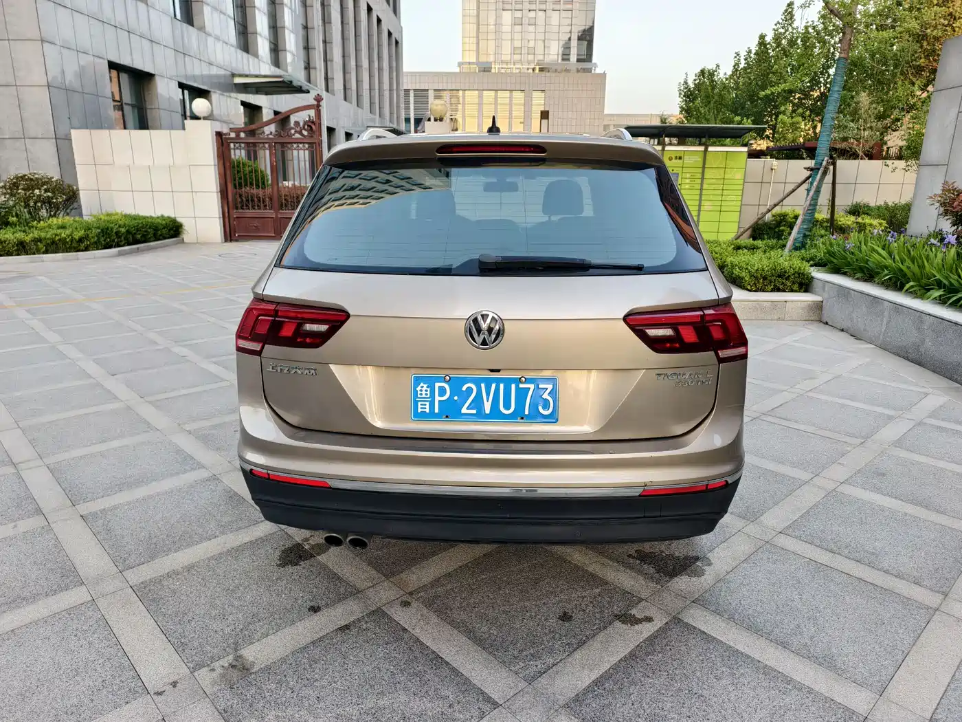 Volkswagen Tiguan L 2019 330TSI Automatic 2WD Panorama Comfort Edition China VI фото 5