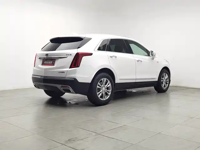 Cadillac XT5 2020 28T Luxury Model — фото 2