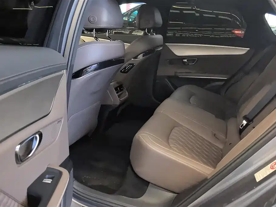 BYD Han 2022 DM-i 121KM Premium Edition фото 11