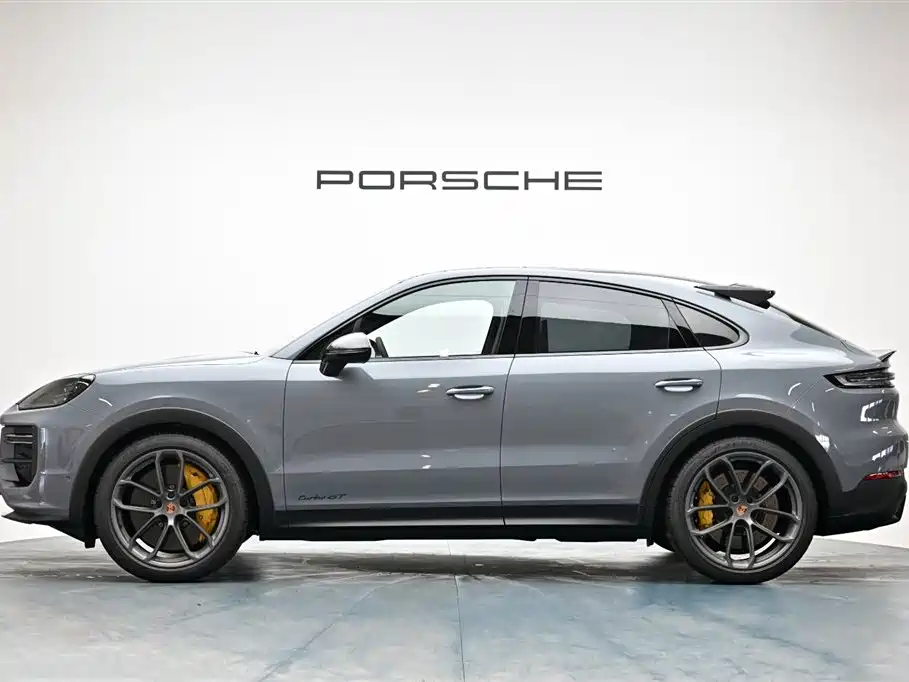 Porsche Cayenne 2025 2023 Cayenne Turbo GT 4.0T