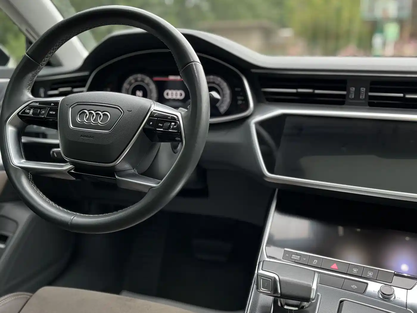 Audi A7L 2024 45TFSI S-line Dream Edition Crystal Package фото 16