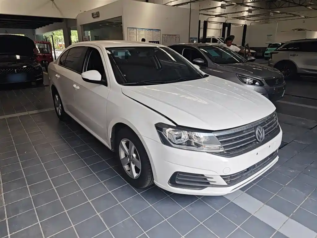 VOLKSWAGEN LAVIDA