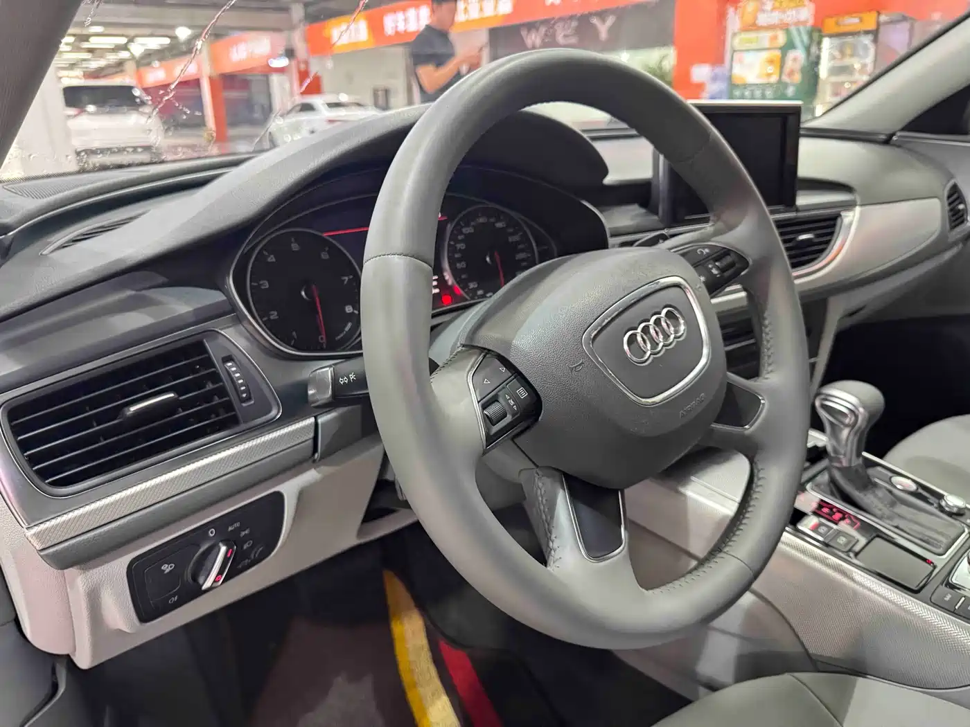 Audi A6L 2014 TFSI Standard фото 13