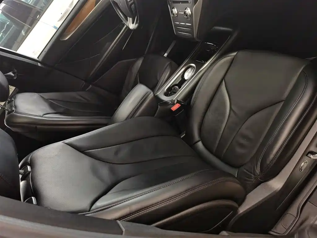 Lincoln MKC 2016 2014 2.0T 2WD Elegance Edition
