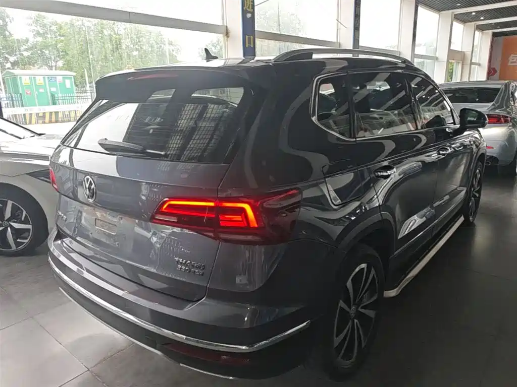 Volkswagen Tharu 2019 Model 330TSI 4WD Flagship Edition China VI фото 7