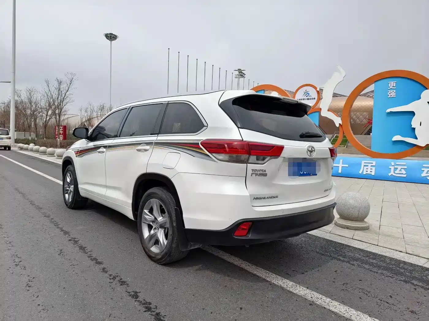 Toyota Highlander 2018 2.0T 4WD Luxury 7-seater (China V) фото 5