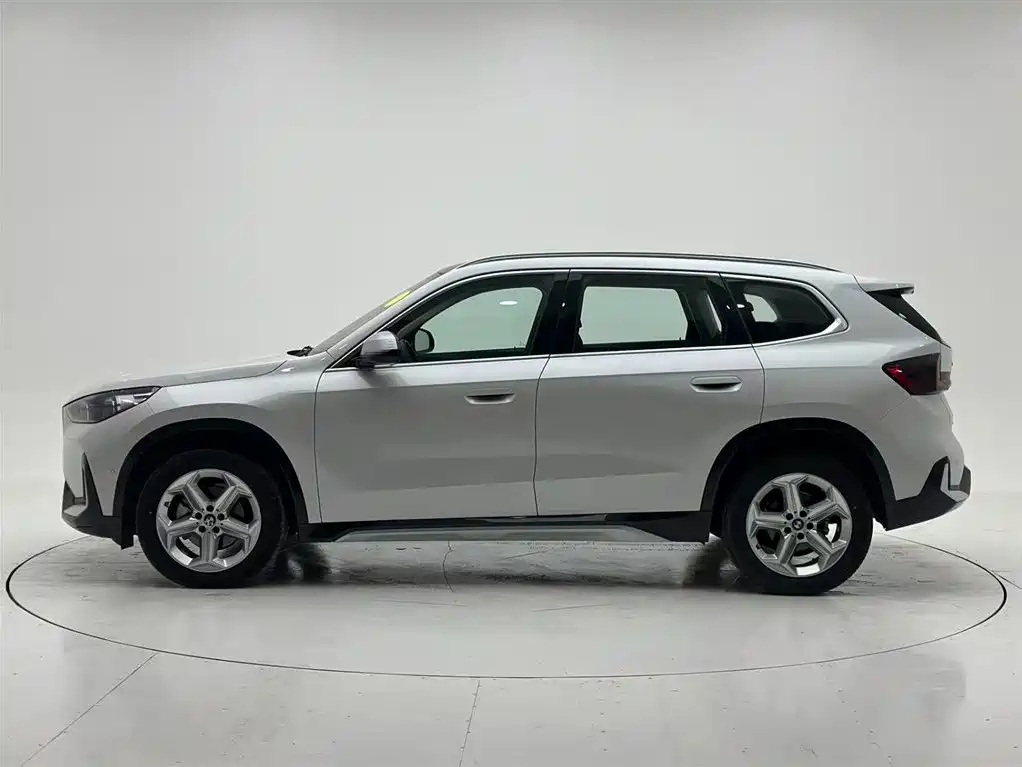 BMW X1 2023 sDrive20Li X Design Package фото 7