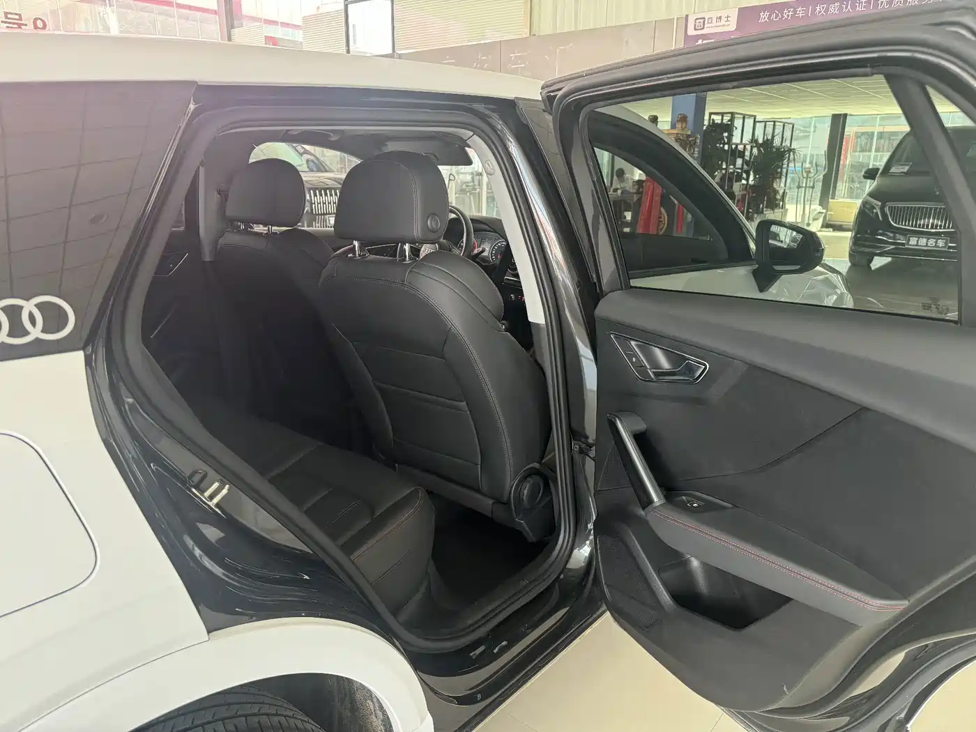 Фото 10 - Audi Q2L