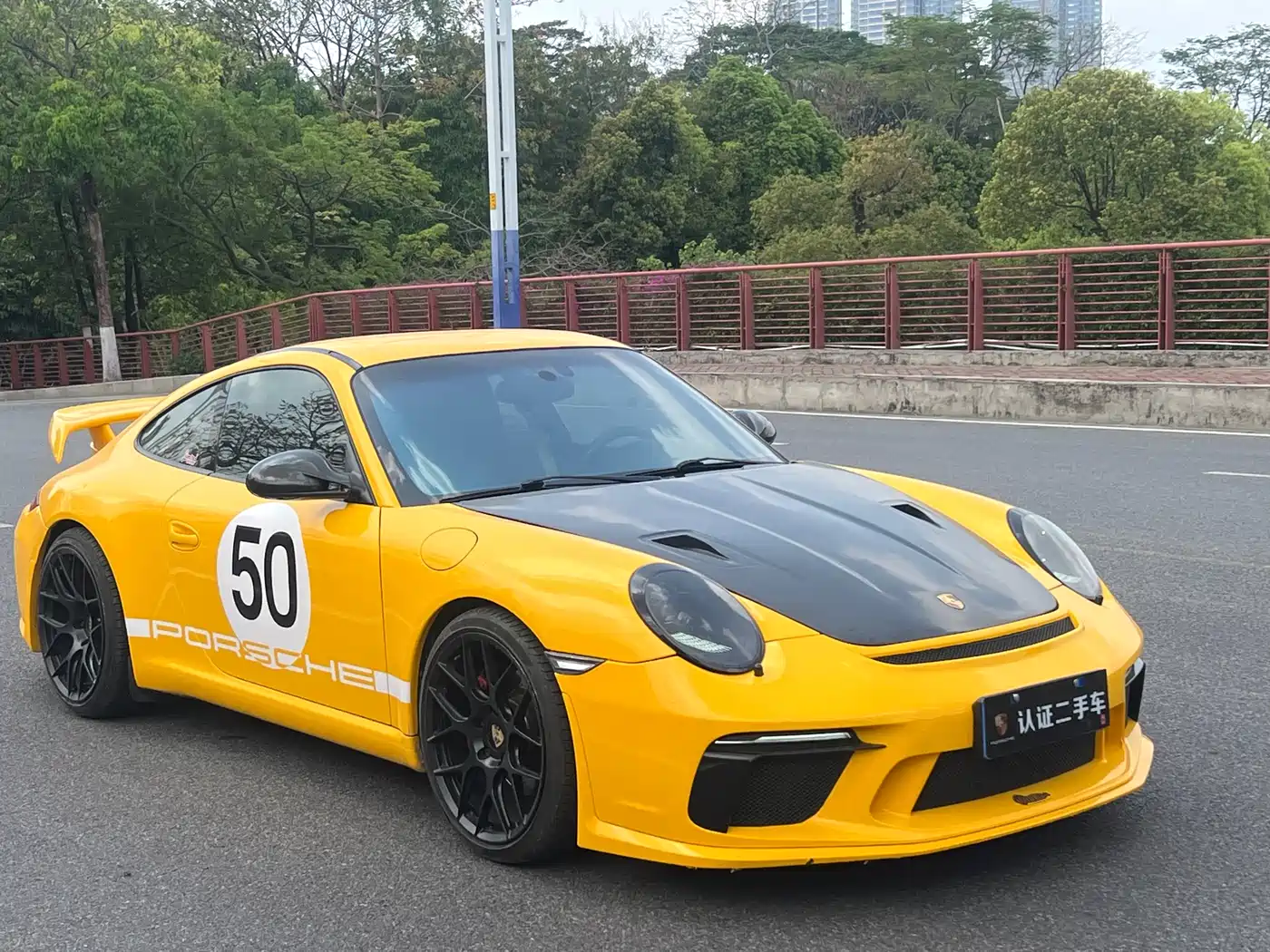 Porsche 911 2010 Carrera 3.6L фото 4