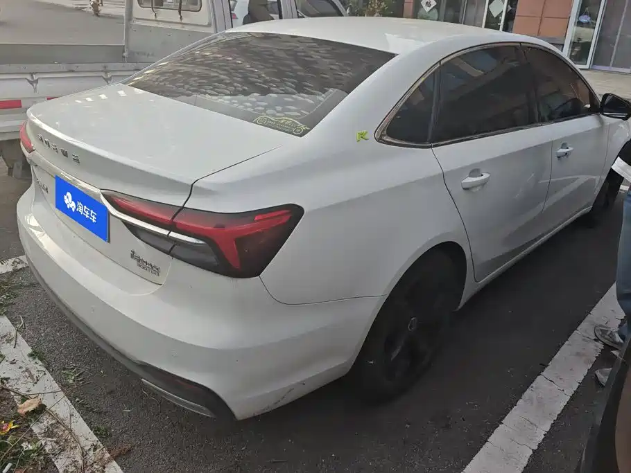 2021 Roewe i6 MAX