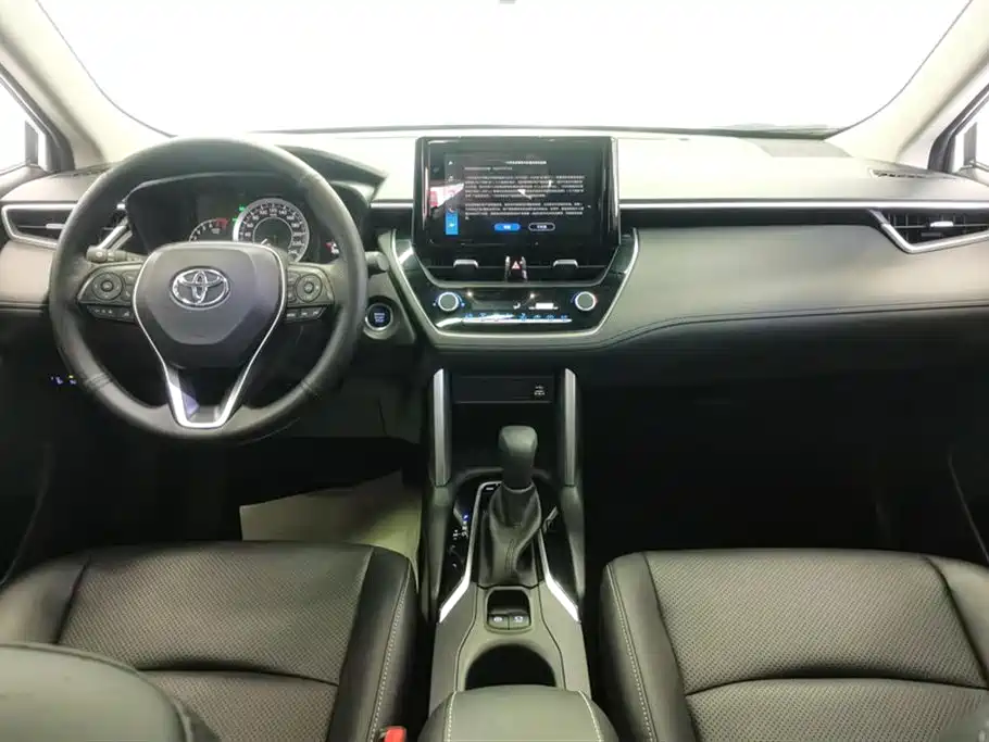 Toyota Corolla Cross 2022 2.0L Luxury Edition фото 12