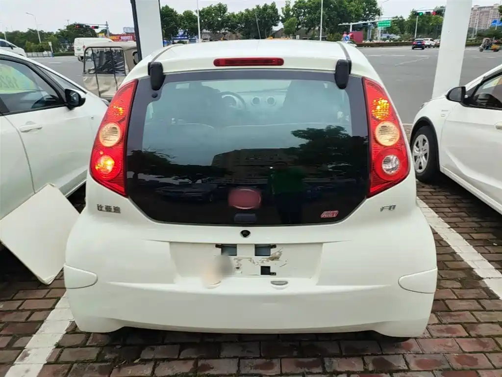 BYD F0 2015 1.0L AMT Xuan Cool Edition фото 6