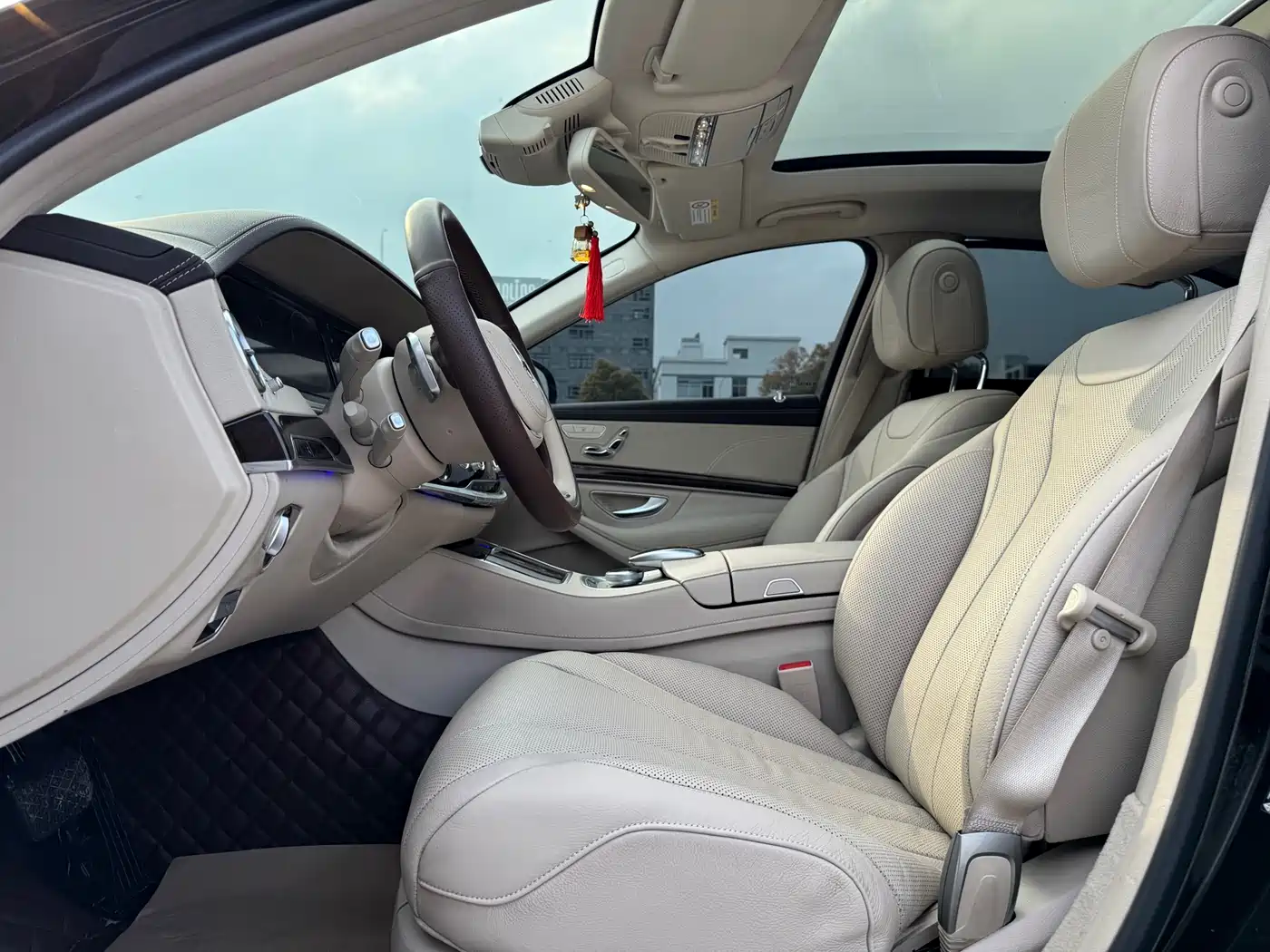 Mercedes-Benz S-Class 2016 S 320 L Luxury фото 9