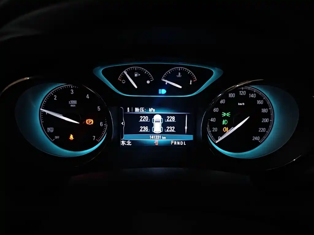 Фото 8 - Buick Envision Plus