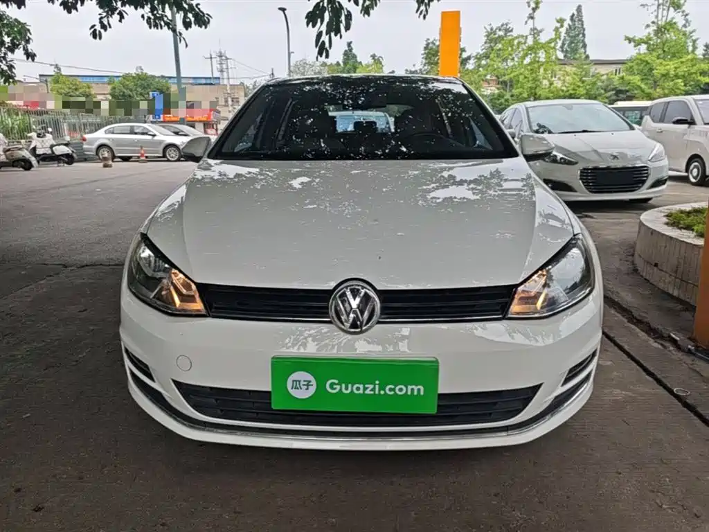 Volkswagen Golf 2015 1.4TSI Automatic Luxury фото 3