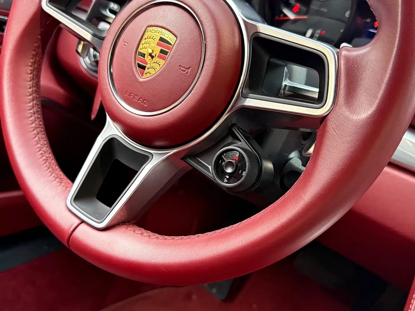 Porsche 718 2022 Cayman 2.0T фото 4
