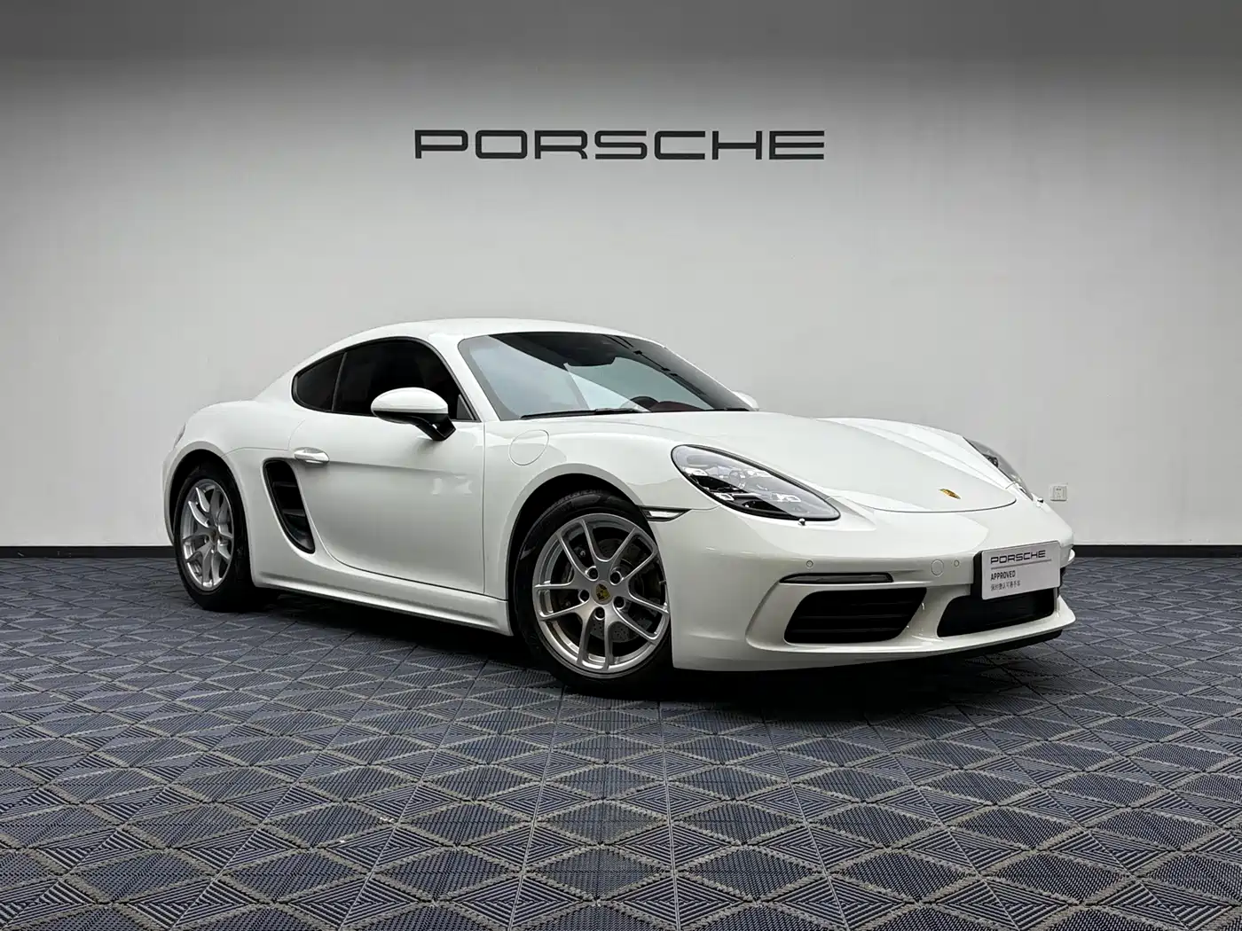 Porsche 718 2022 Cayman 2.0T фото 9