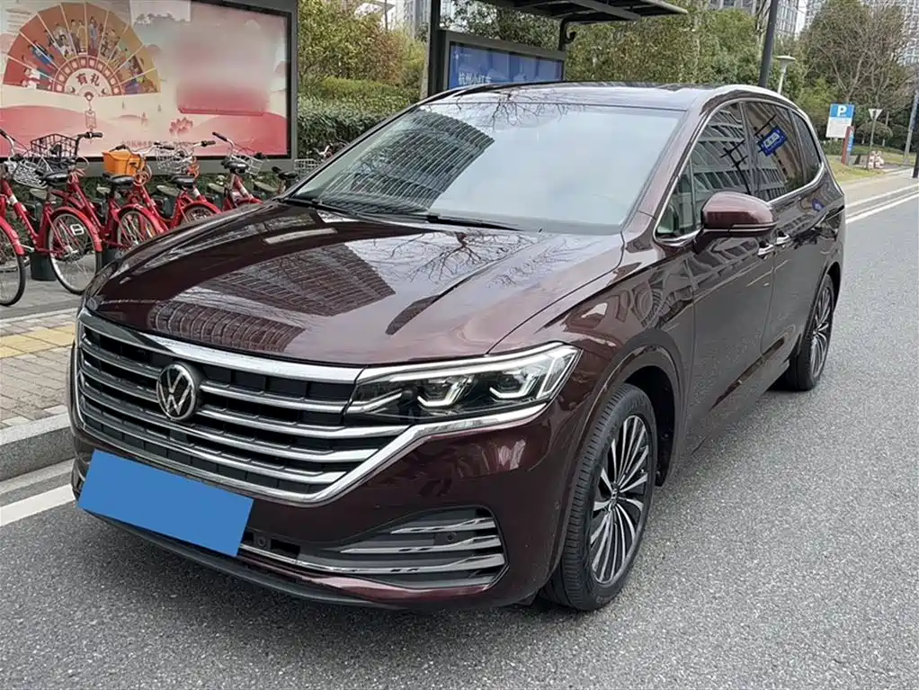 Volkswagen Viloran 2020 380TSI Premium
