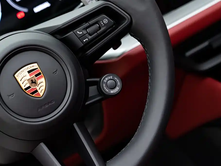 Porsche Cayenne 2025 Cayenne 3.0T Dream Chaser Edition фото 19