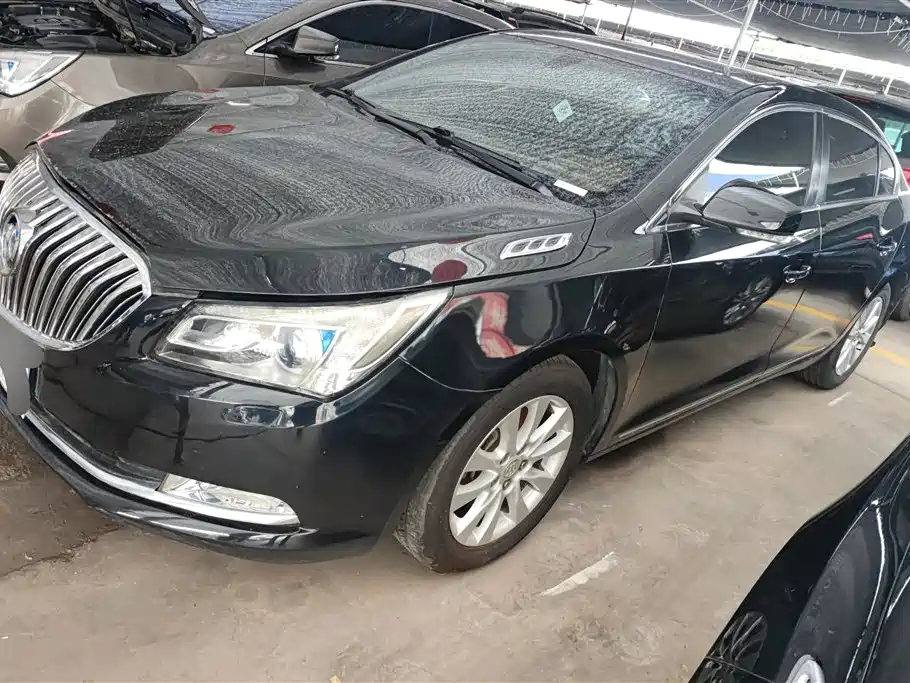 Buick LaCrosse 2013 2.4L SIDI Luxury Comfort