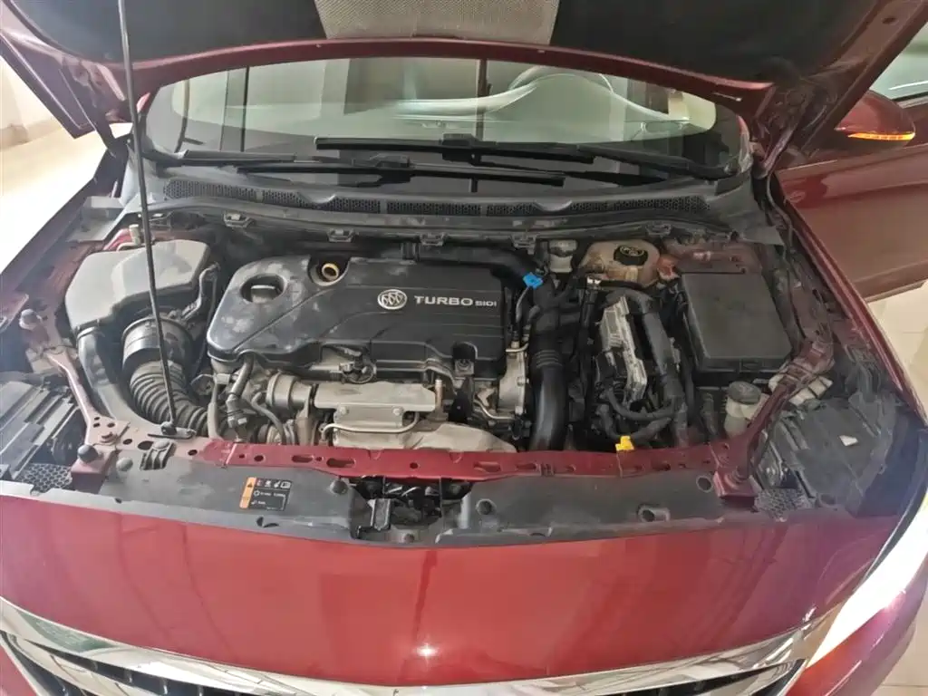 Buick Verano 2018 Sedan 20T Dual Clutch Leading фото 20