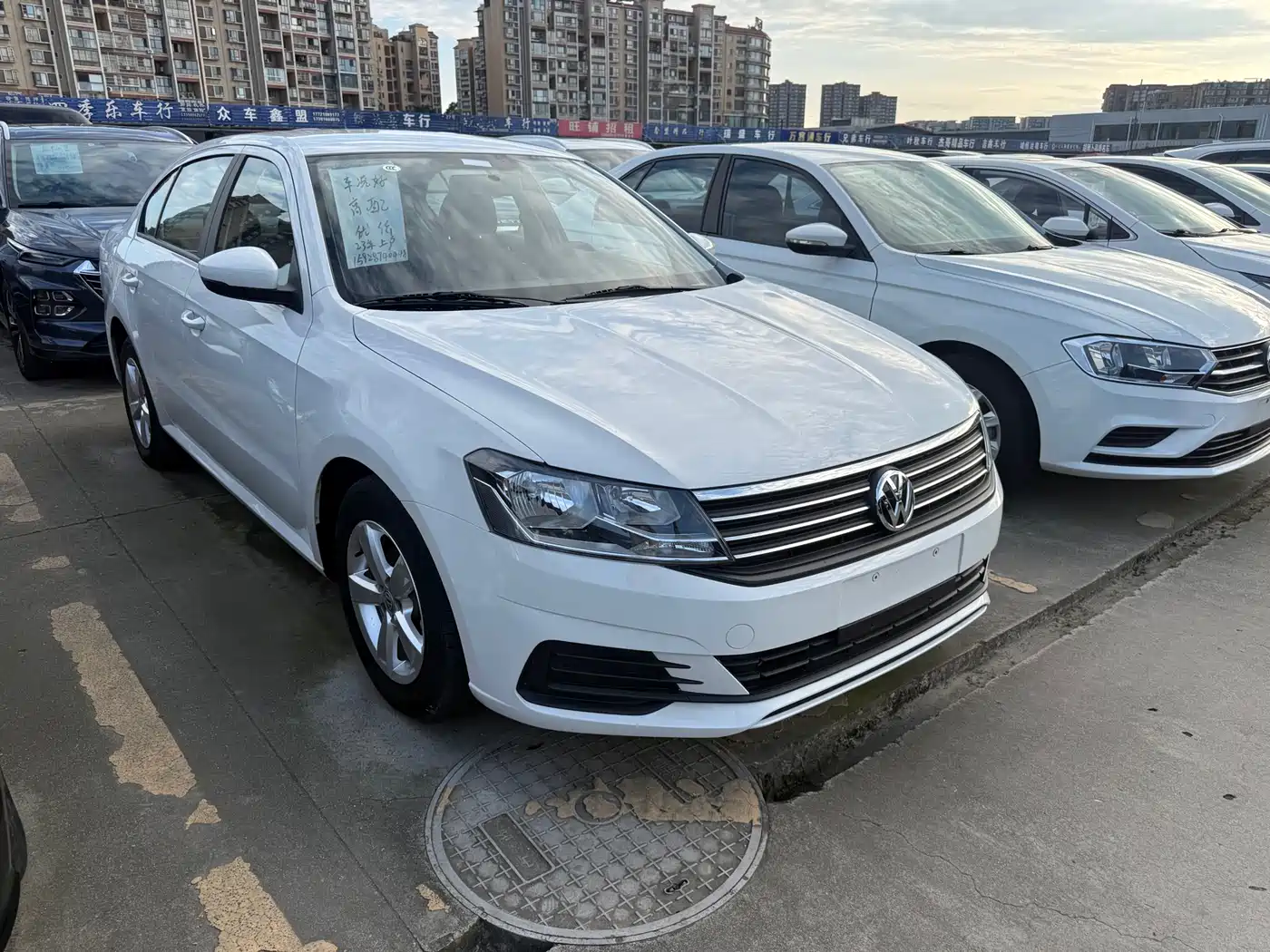Volkswagen Lavida 2019 Lavida Start 1.5L Auto Trend (China VI) фото 3
