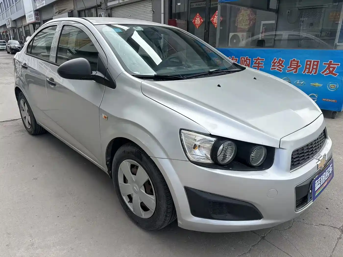 Chevrolet Aveo 2011 Sedan 1.4L MT SL фото 3
