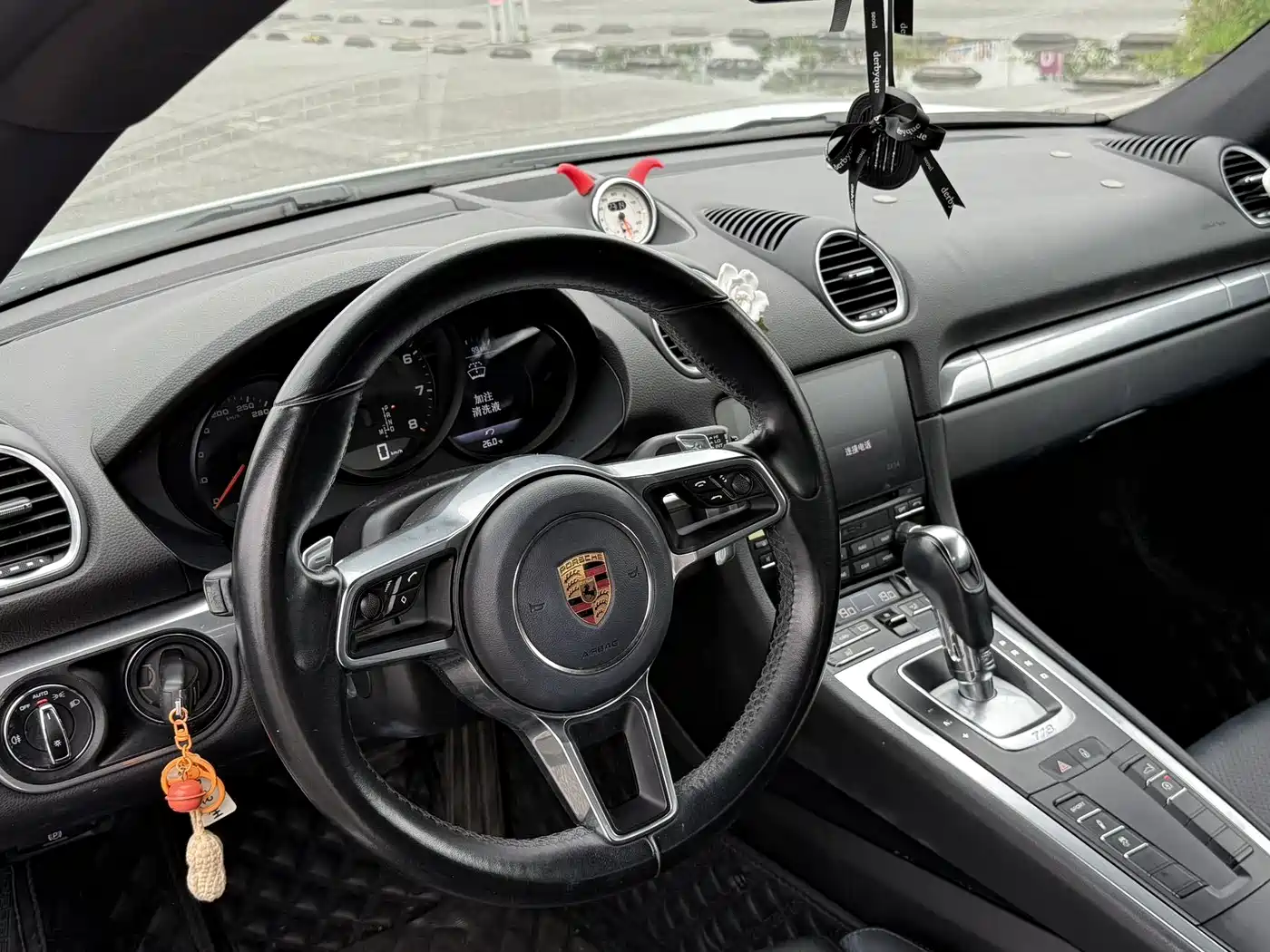 Porsche 718 2016 Cayman 2.0T фото 10