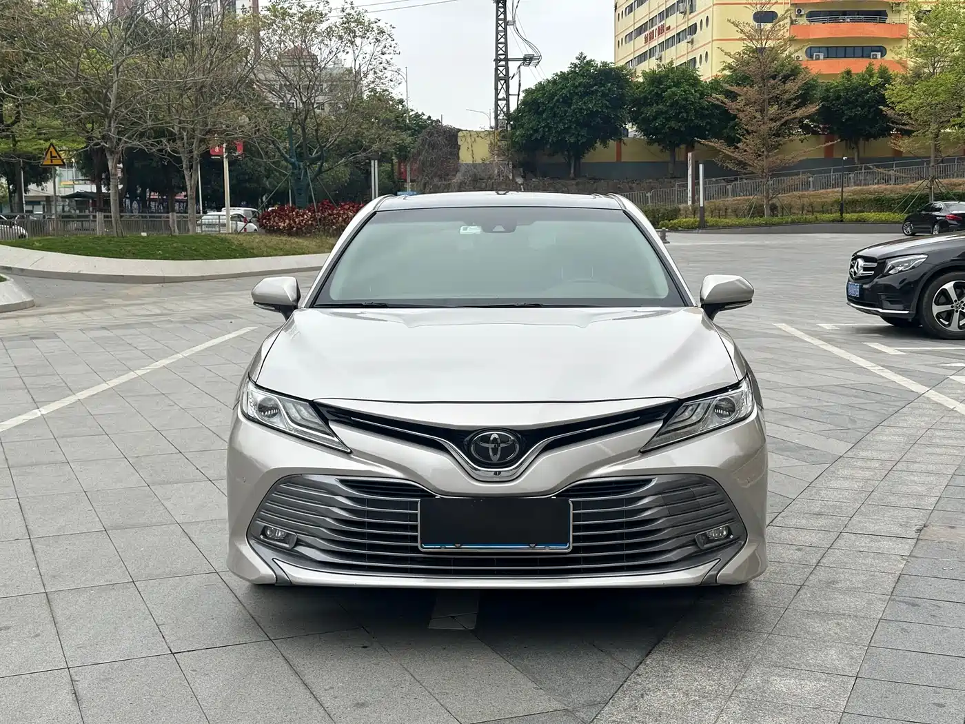 Toyota Camry 2019 2.0G Luxury (China V) фото 2