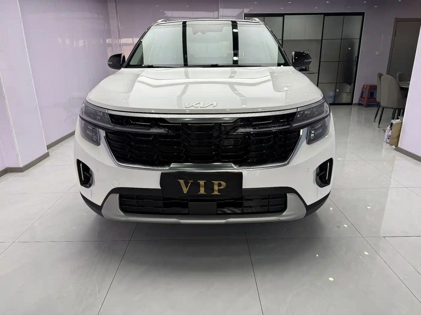 Kia Seltos 2023 1.5L CVT Luxury Edition фото 2